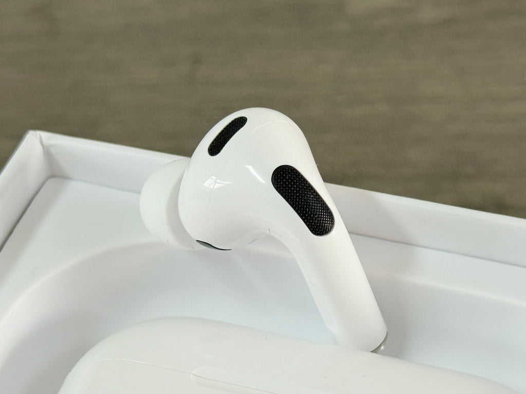 AirPod Pro Generation 3 V2